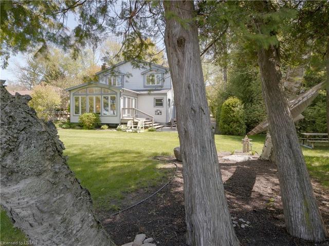 163 Huron Road, House detached with 4 bedrooms, 3 bathrooms and 10 parking in Huron Kinloss ON | Image 39