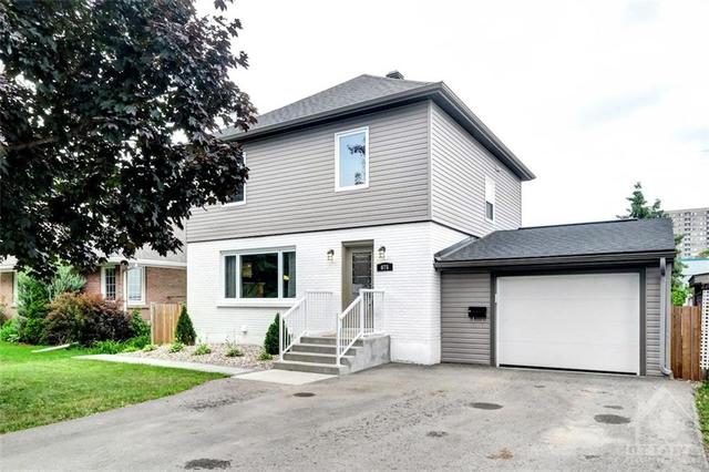 675 Alesther Street, House detached with 3 bedrooms, 2 bathrooms and 4 parking in Ottawa ON | Image 1