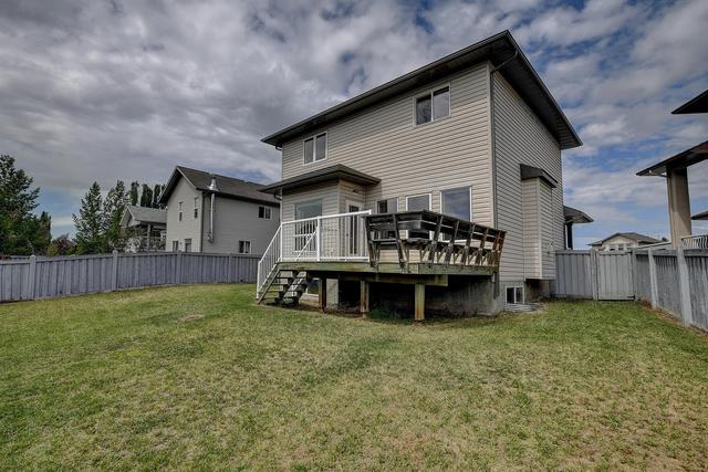 9209 128 Avenue, House detached with 3 bedrooms, 2 bathrooms and 4 parking in Grande Prairie AB | Image 35