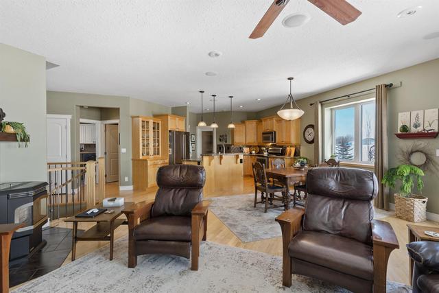 209 - 46520 213 Range, House detached with 4 bedrooms, 2 bathrooms and 6 parking in Camrose County AB | Image 12