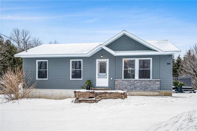 246 Harts Gravel Road, House detached with 3 bedrooms, 1 bathrooms and 6 parking in Rideau Lakes ON | Image 2