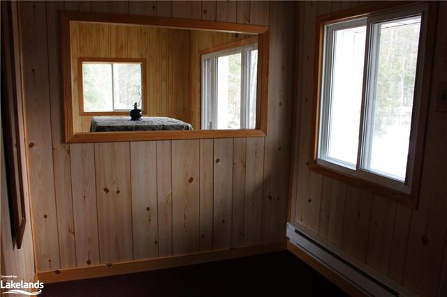 9828 Highway 118, House detached with 1 bedrooms, 1 bathrooms and 9 parking in Algonquin Highlands ON | Image 13