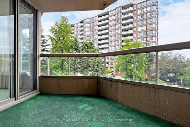 215 - 610 Bullock Dr, Condo with 2 bedrooms, 2 bathrooms and 1 parking in Markham ON | Image 18