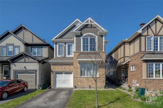 102 Damselfly Way, House detached with 3 bedrooms, 3 bathrooms and 2 parking in Ottawa ON | Image 1