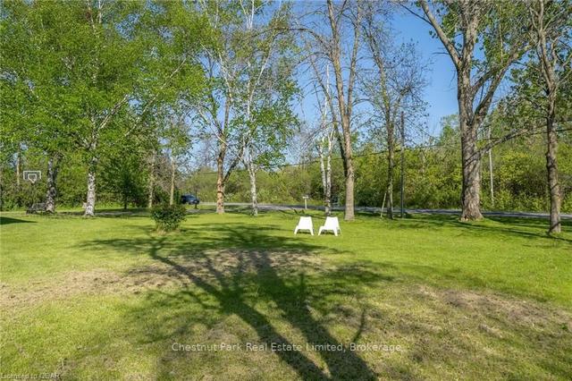 2480 Salem Rd, House detached with 4 bedrooms, 2 bathrooms and 4 parking in Prince Edward County ON | Image 19