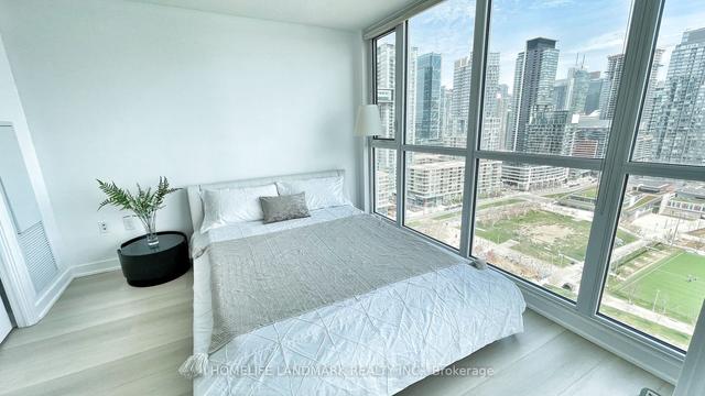 2706 - 75 Queens Wharf Rd, Condo with 3 bedrooms, 2 bathrooms and 1 parking in Toronto ON | Image 10