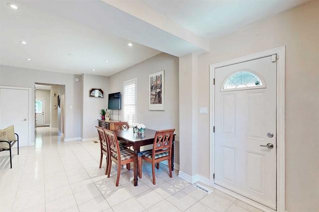 20 Greenlaw Ave, House detached with 3 bedrooms, 2 bathrooms and 2 parking in Toronto ON | Image 5