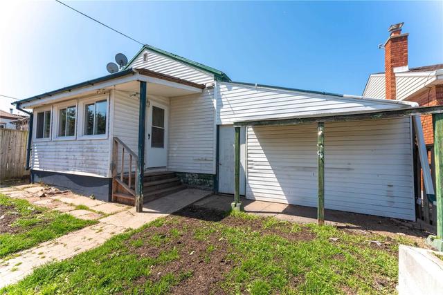 674 Tate Ave, House detached with 2 bedrooms, 2 bathrooms and 3 parking in Hamilton ON | Image 24