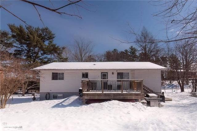 8 Beatty Street, House detached with 6 bedrooms, 2 bathrooms and 2 parking in Parry Sound ON | Image 22