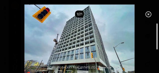 307 - 2020 Bathurst St, Condo with 2 bedrooms, 1 bathrooms and 1 parking in Toronto ON | Image 1