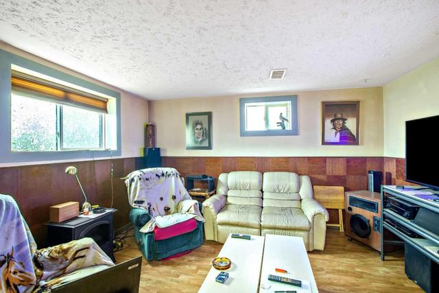 2517 36 Street Se, House detached with 5 bedrooms, 2 bathrooms and 2 parking in Calgary AB | Image 5