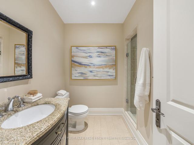 252 Sutherland Dr, House detached with 4 bedrooms, 4 bathrooms and 2 parking in Toronto ON | Image 26