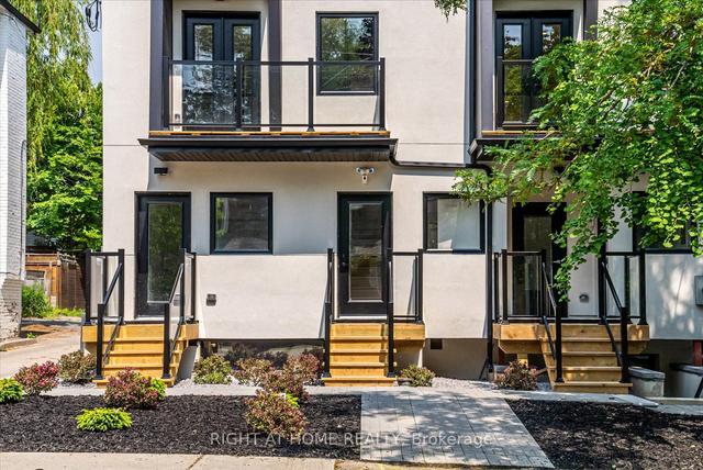 3 - 369 Howland Ave, Condo with 2 bedrooms, 1 bathrooms and 0 parking in Toronto ON | Image 11