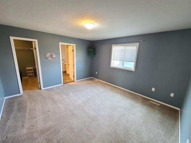 13418 91 Street, House detached with 5 bedrooms, 3 bathrooms and 4 parking in Peace River AB | Image 14