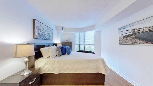 403 - 8 Silverbell Grve, Condo with 2 bedrooms, 2 bathrooms and 1 parking in Toronto ON | Image 10