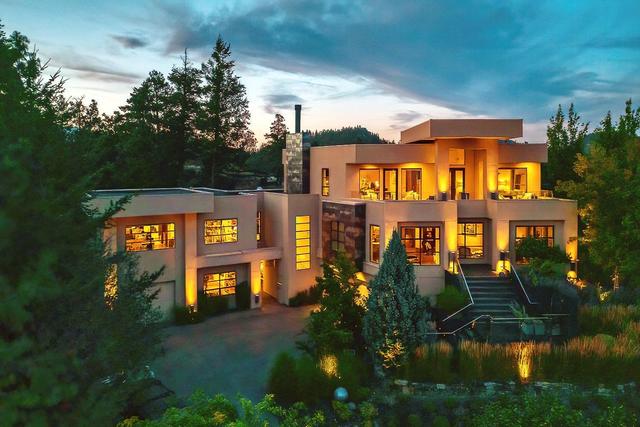 1180 Stoneypointe Court, House detached with 4 bedrooms, 4 bathrooms and 6 parking in Kelowna BC | Image 1
