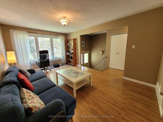 368 Lakeview Dr, House detached with 3 bedrooms, 2 bathrooms and 4 parking in Waterloo ON | Image 38