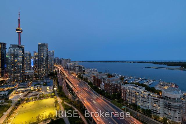 3206 - 75 Queens Wharf Rd, Condo with 3 bedrooms, 2 bathrooms and 1 parking in Toronto ON | Image 10