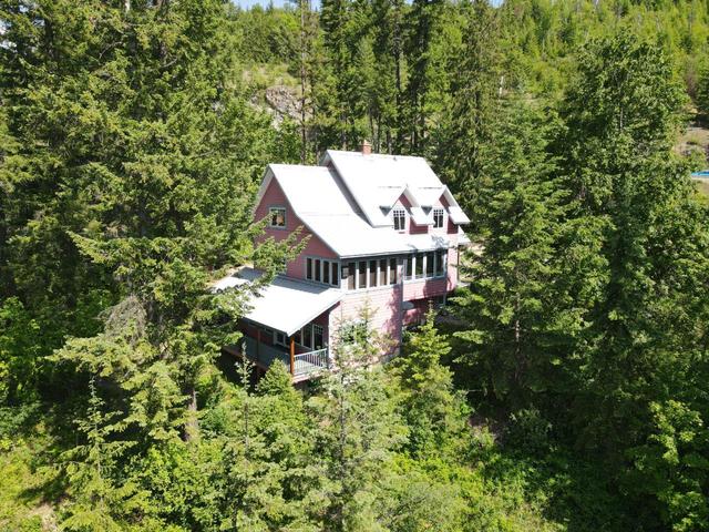5315 Highway 6, House detached with 3 bedrooms, 2 bathrooms and null parking in Central Kootenay H BC | Image 71