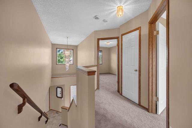 9982 Hidden Valley Drive Nw, House detached with 4 bedrooms, 2 bathrooms and 5 parking in Calgary AB | Image 16