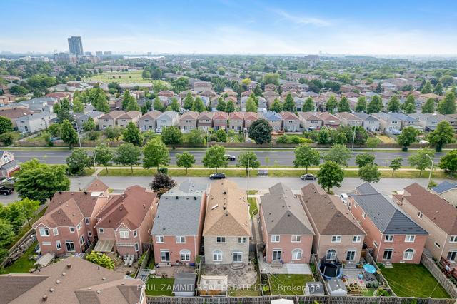 32 Cashmere Cres, House detached with 4 bedrooms, 5 bathrooms and 5 parking in Markham ON | Image 28