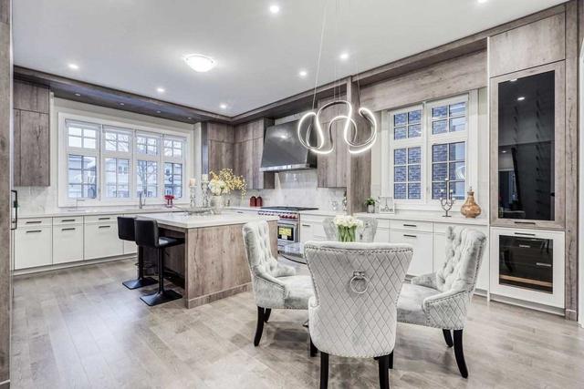 29 Ballyconnor Crt, House detached with 4 bedrooms, 7 bathrooms and 4 parking in Toronto ON | Image 6