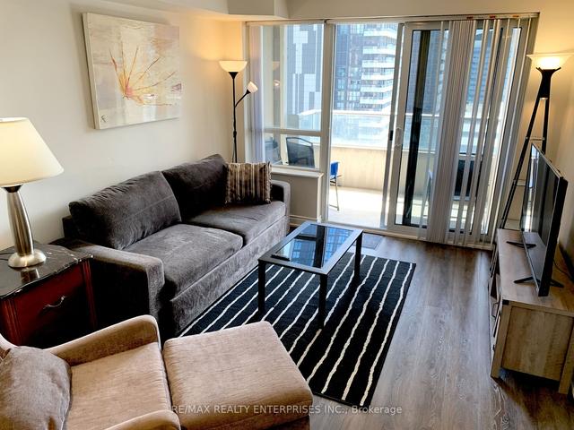 1435 - 250 Wellington St W, Condo with 2 bedrooms, 1 bathrooms and 1 parking in Toronto ON | Image 23