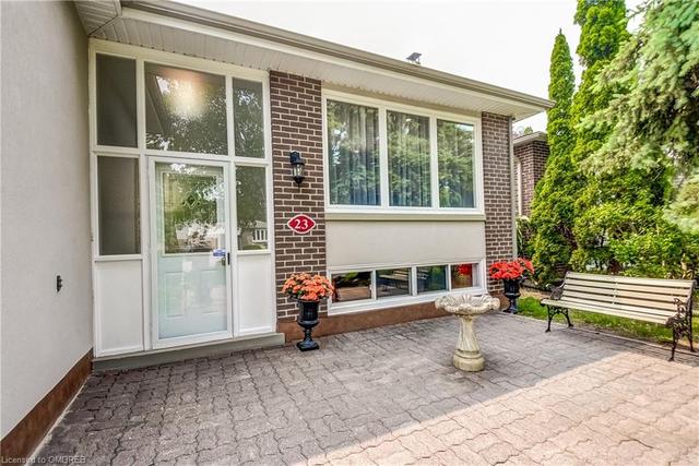 23 Donalbain Crescent S, House detached with 4 bedrooms, 2 bathrooms and 7 parking in Markham ON | Image 29