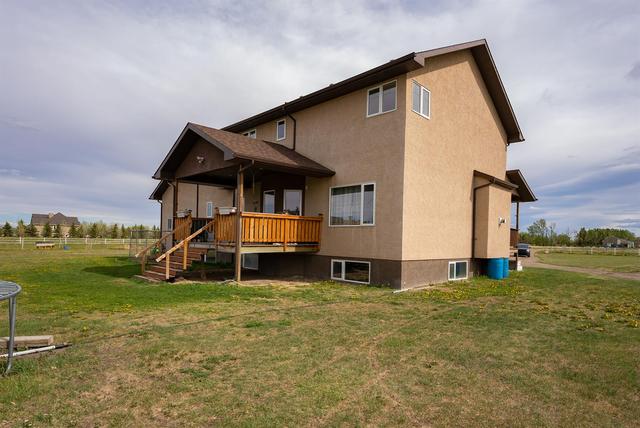 211004 twp Rd 8 5, House detached with 5 bedrooms, 3 bathrooms and null parking in Lethbridge County AB | Image 47