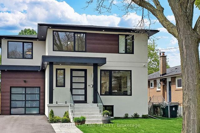 34 Hollister Rd, House detached with 4 bedrooms, 5 bathrooms and 3 parking in Toronto ON | Image 23