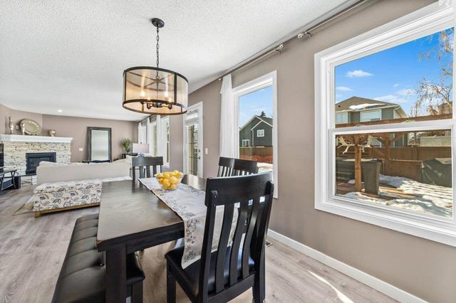 315 Chaparral Place Se, House detached with 3 bedrooms, 3 bathrooms and 4 parking in Calgary AB | Image 6