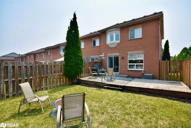 58 Drake Drive, House attached with 3 bedrooms, 1 bathrooms and 3 parking in Barrie ON | Image 29