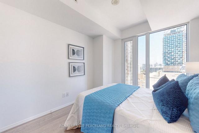 1810 - 68 Shuter St, Condo with 2 bedrooms, 2 bathrooms and 0 parking in Toronto ON | Image 13