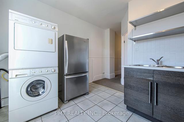 upper - 159 Shaw St, House other with 2 bedrooms, 1 bathrooms and 0 parking in Toronto ON | Image 2