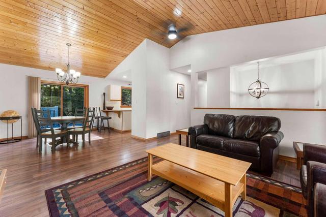 105 Grassi Place, House detached with 3 bedrooms, 3 bathrooms and 2 parking in Canmore AB | Image 9