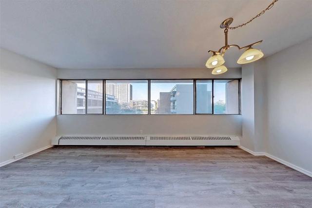 301 - 10 Sunny Glenway, Condo with 2 bedrooms, 1 bathrooms and 1 parking in Toronto ON | Image 21
