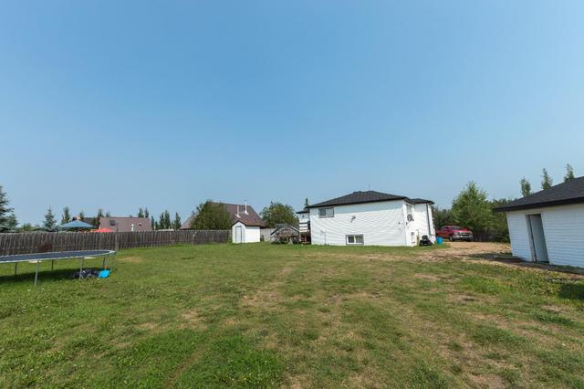 606 Peacock Close, House detached with 3 bedrooms, 1 bathrooms and 8 parking in Camrose County AB | Image 42
