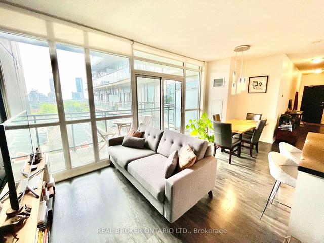 713 - 775 King St W, Condo with 2 bedrooms, 2 bathrooms and 1 parking in Toronto ON | Image 1