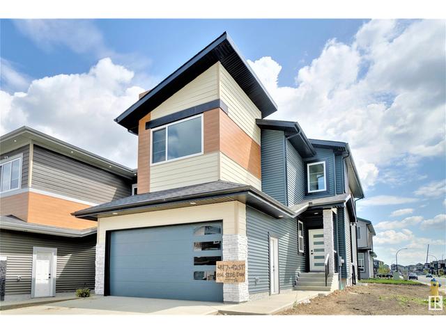 447 42 St Sw, House detached with 4 bedrooms, 3 bathrooms and null parking in Edmonton AB | Image 1