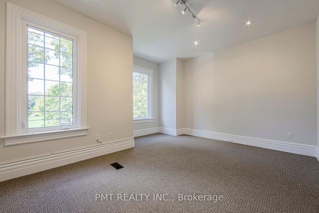 upper - 159 Shaw St, House other with 2 bedrooms, 1 bathrooms and 0 parking in Toronto ON | Image 11