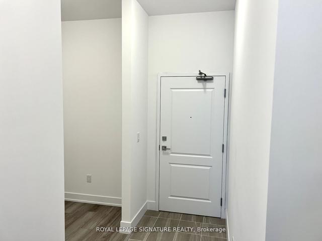 1206 - 460 Dundas St, Condo with 1 bedrooms, 1 bathrooms and 1 parking in Hamilton ON | Image 11