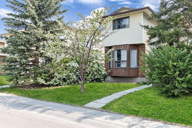 52 Templeby Way Ne, House detached with 3 bedrooms, 1 bathrooms and null parking in Calgary AB | Image 1