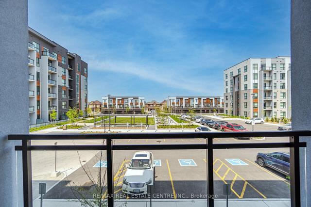 203 - 95 Dundas St W, Condo with 2 bedrooms, 2 bathrooms and 1 parking in Oakville ON | Image 14