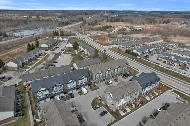 23 - 12 Poplar Dr, Townhouse with 3 bedrooms, 2 bathrooms and 2 parking in Cambridge ON | Image 23
