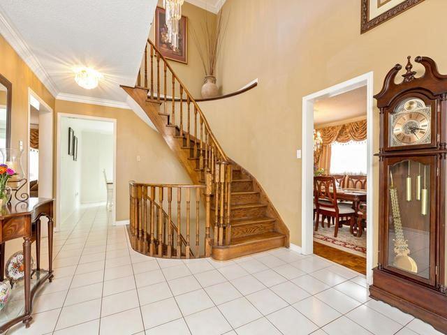 1034 White Clover Way, House detached with 4 bedrooms, 4 bathrooms and 4 parking in Mississauga ON | Image 14