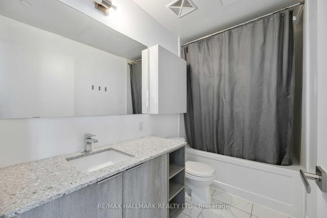 1305 - 31 Tippett Rd, Condo with 1 bedrooms, 1 bathrooms and 0 parking in Toronto ON | Image 19