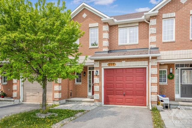 113 Destiny Private, Townhouse with 3 bedrooms, 4 bathrooms and 1 parking in Ottawa ON | Image 2