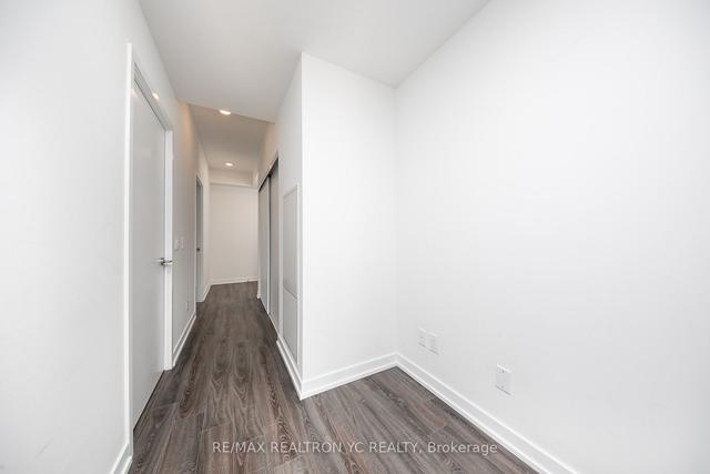 1915 - 20 Edward St, Condo with 2 bedrooms, 2 bathrooms and 0 parking in Toronto ON | Image 10