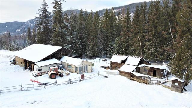 1538 Creighton Valley Road, House detached with 3 bedrooms, 2 bathrooms and 14 parking in North Okanagan E BC | Image 67