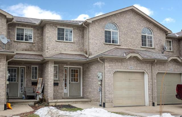 1331 6th Avenue W, House attached with 4 bedrooms, 1 bathrooms and null parking in Owen Sound ON | Image 1